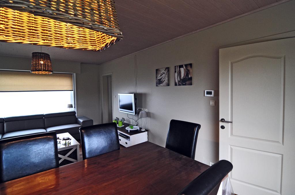 Holiday Home De Levensgenieter Thourout Chambre photo